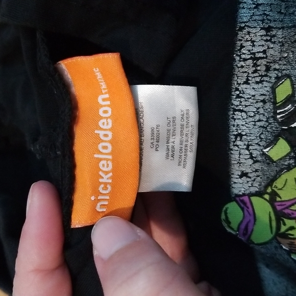 Nickelodeon tmnt black long sleeve shirt with hoodie boys medium - Picture 5 of 8